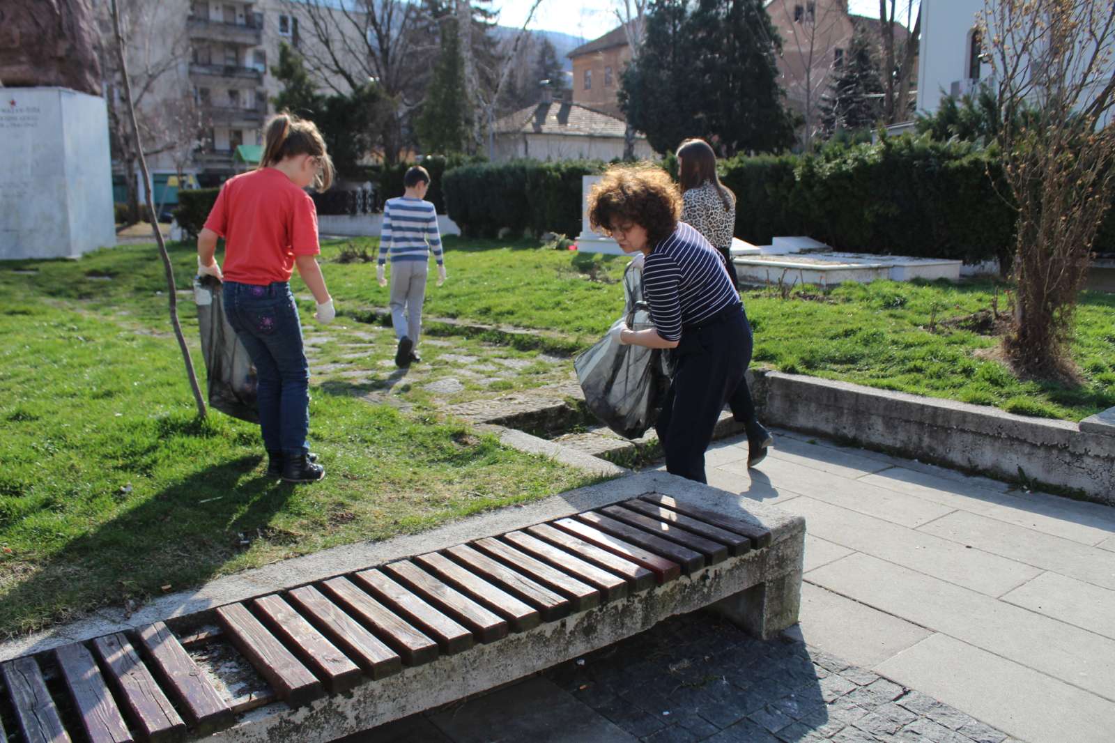 Slider 6: Prave vrijednosti su svuda oko nas, samo ih je važno znati prepoznati